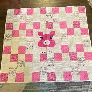 Pink and White piggy Patchwork Quilt